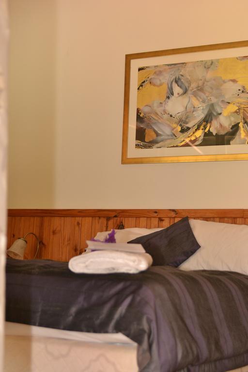 Mccarthy Lake House Maleny Phòng bức ảnh